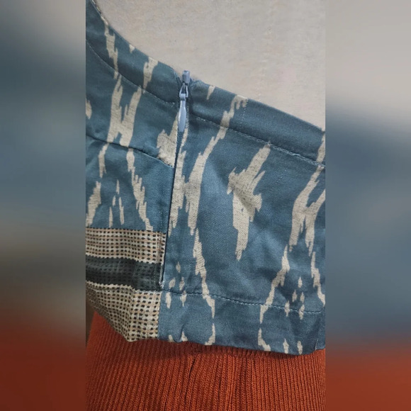 CHASER Ikat Printed Boho Cropped Cami Top In Blue/white. Size XS - Picture 7 of 10